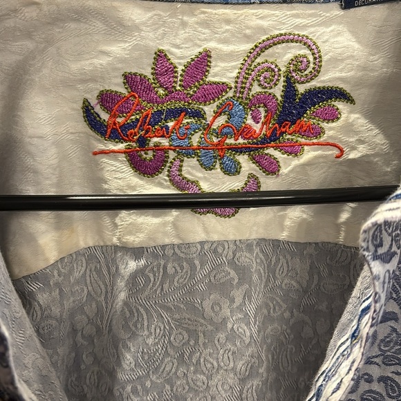 Robert Graham paisley/floral button down shirt. Lg - Picture 2 of 6